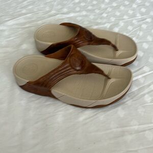 FitFlop WalkStar 3 Leather Toe Post Sandals sz 6